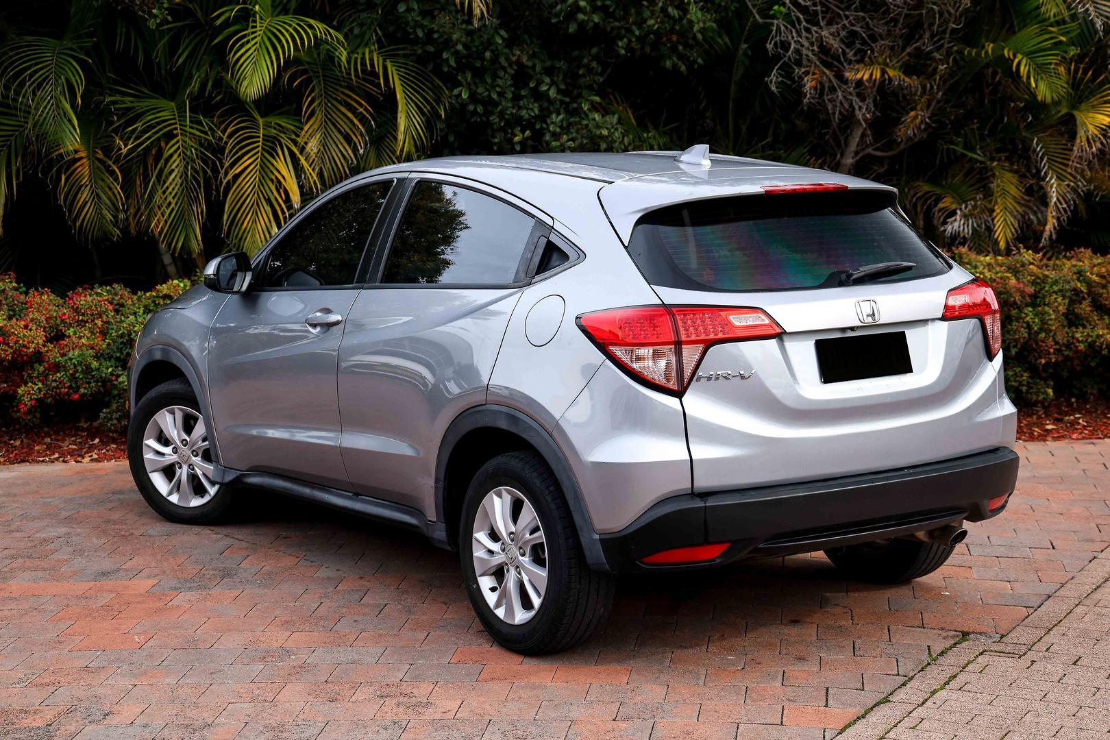 2017 Honda HR-V VTi in Silver
