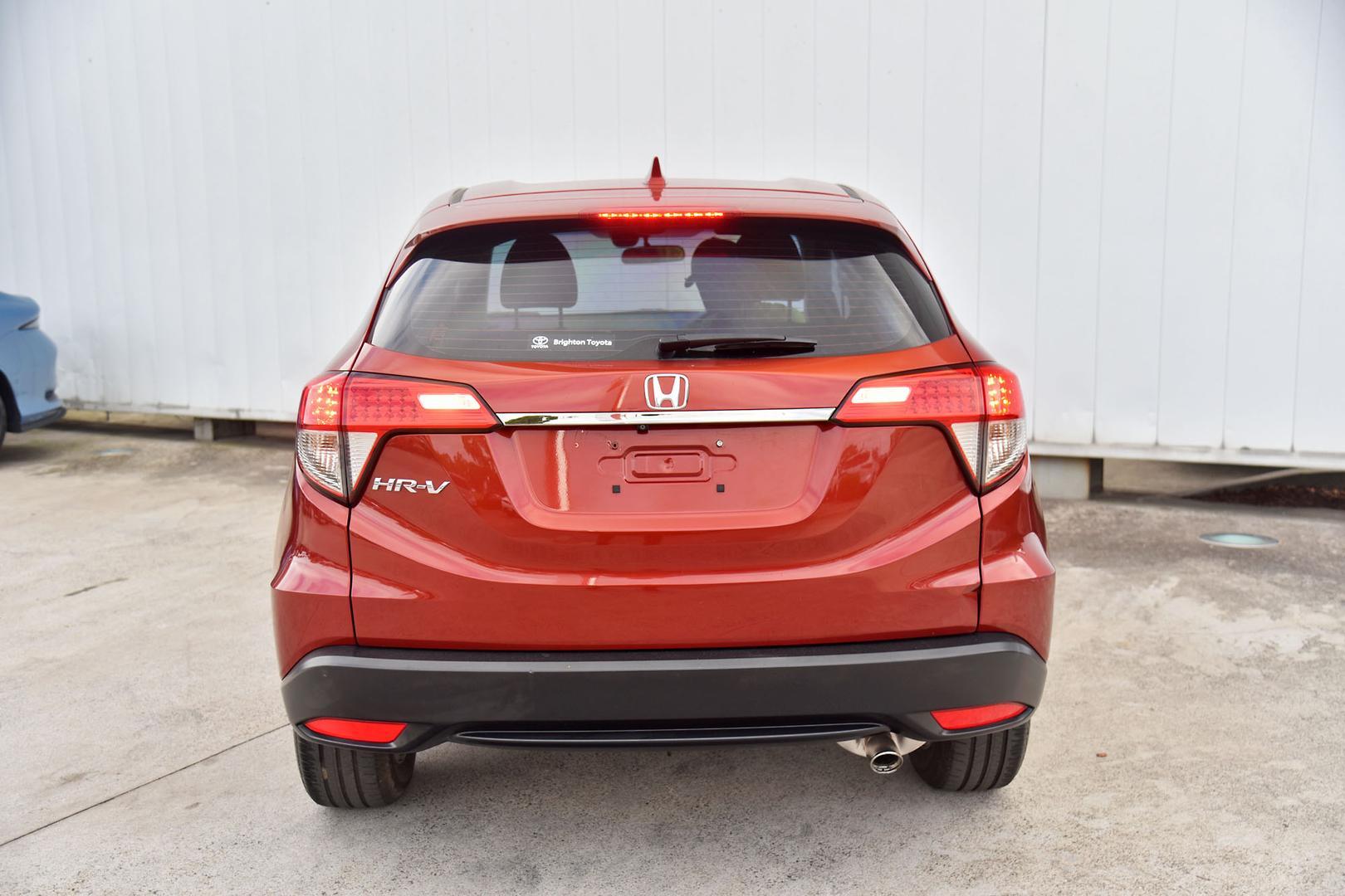 2019 Honda HR-V VTi in Burgundy
