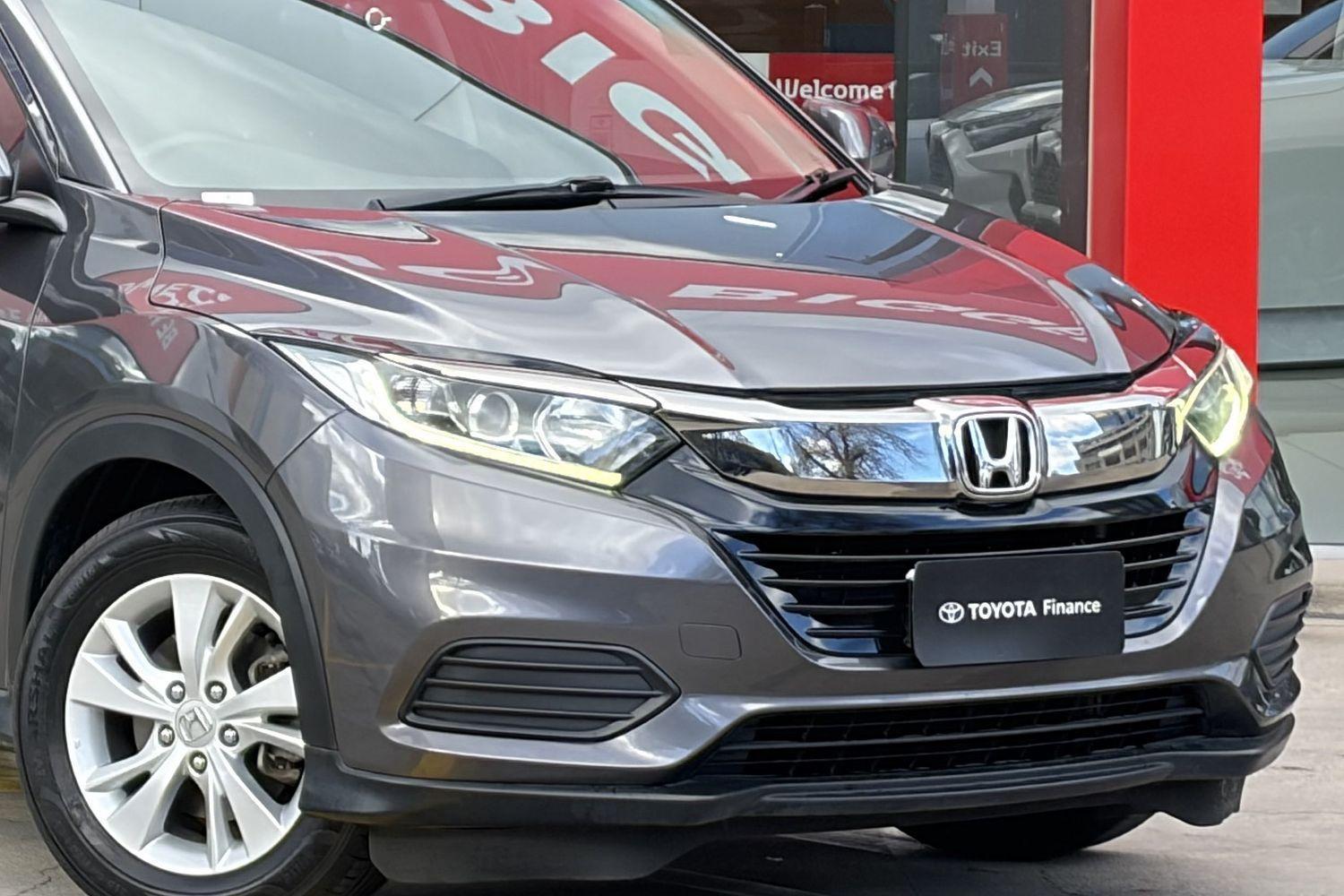2019 Honda HR-V VTi in Grey