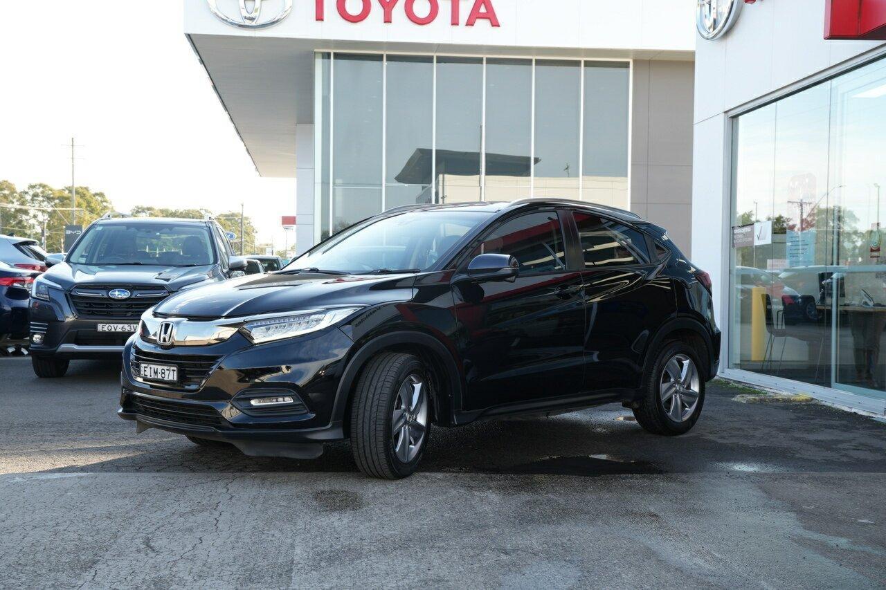 2019 Honda HR-V VTi-S in Black