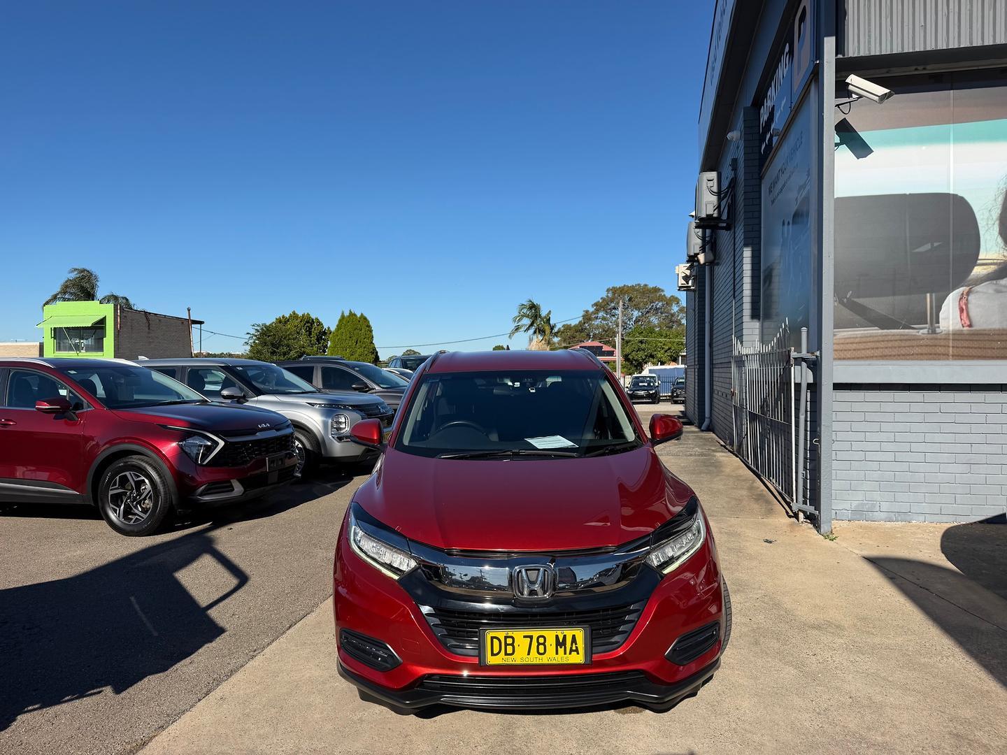 2021 Honda HR-V VTi-S in Red