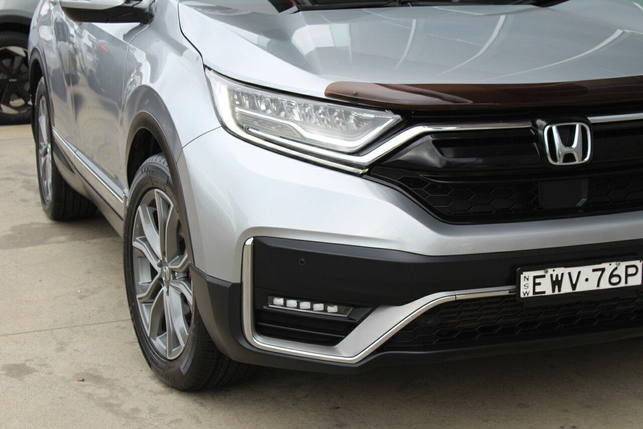 2022 Honda CR-V VTi LX AWD in Lunar Silver