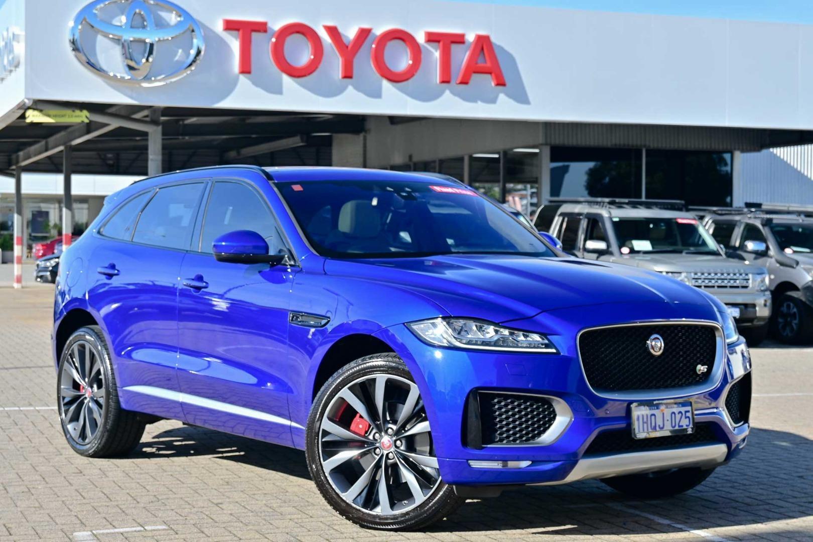 2017 Jaguar F-PACE 30d First Edition in Other