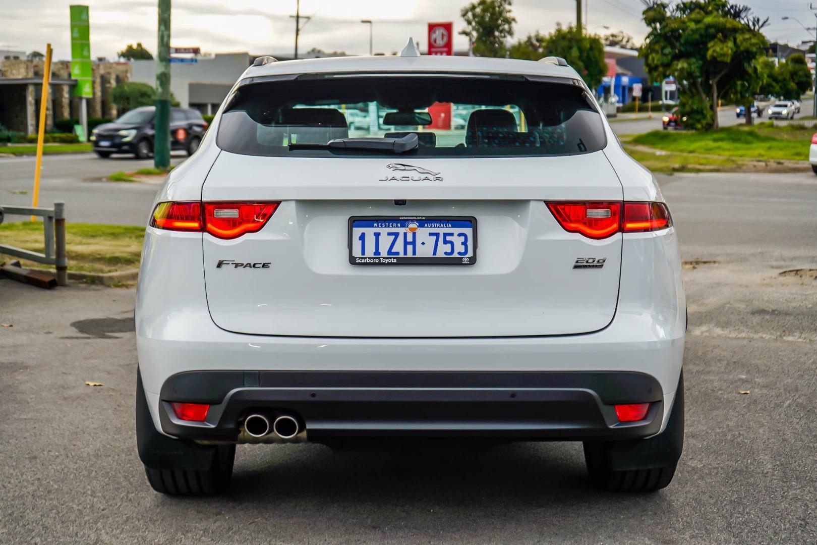 2016 Jaguar F-PACE 20d R-Sport in White