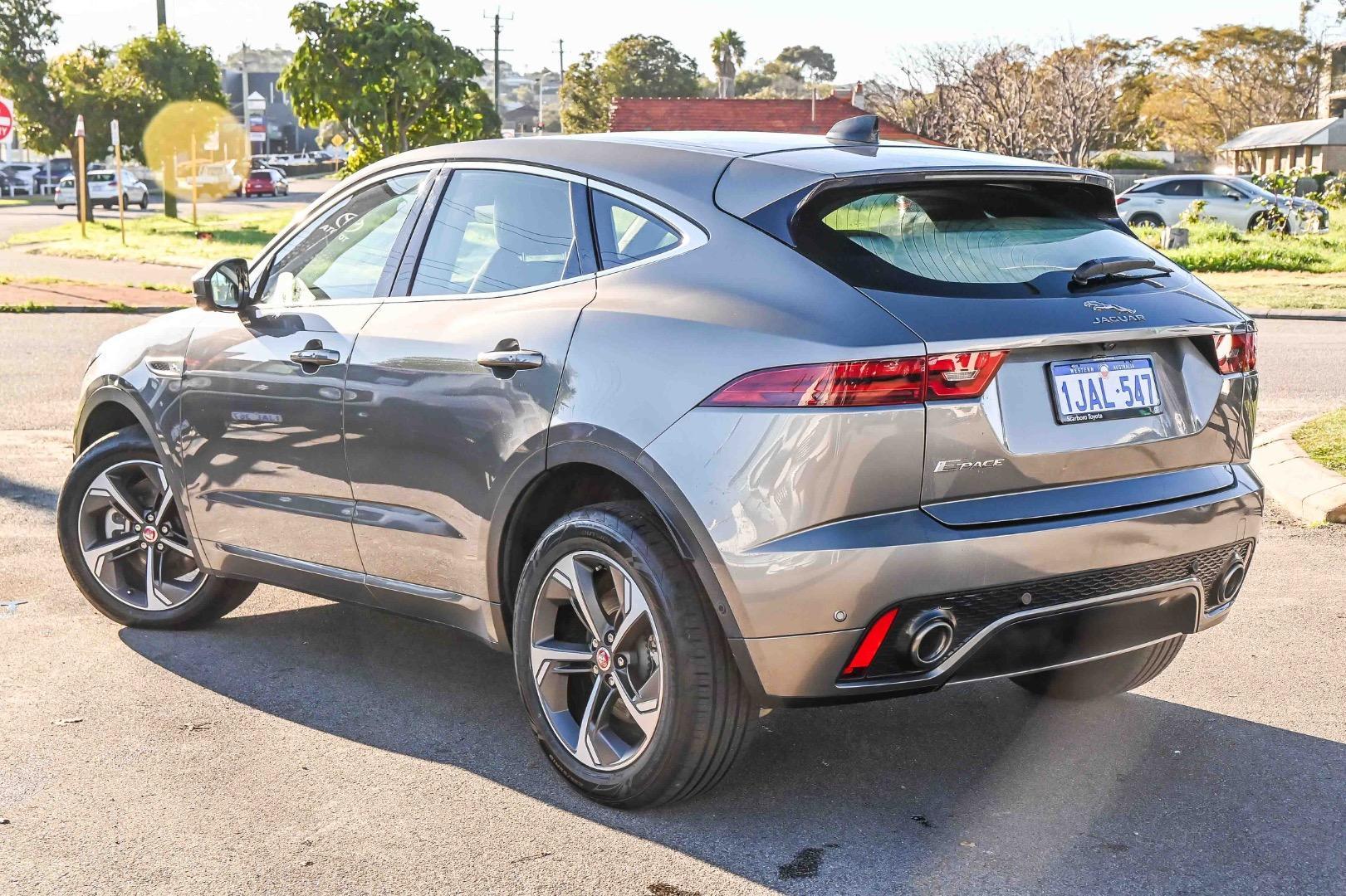 2021 Jaguar E-PACE P250 R-Dynamic SE in Silver