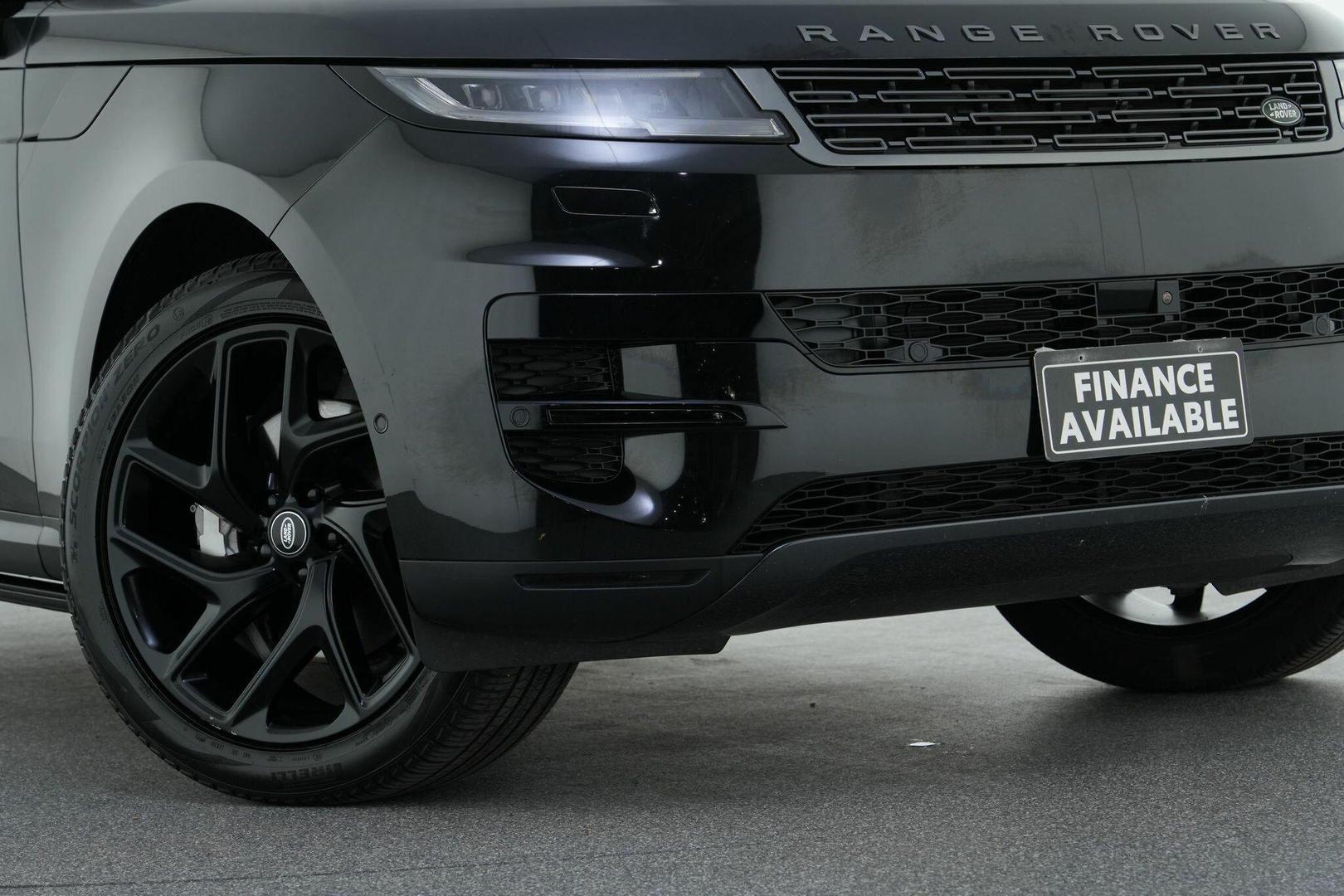2023 Land Rover Range Rover Sport D250 SE in Black