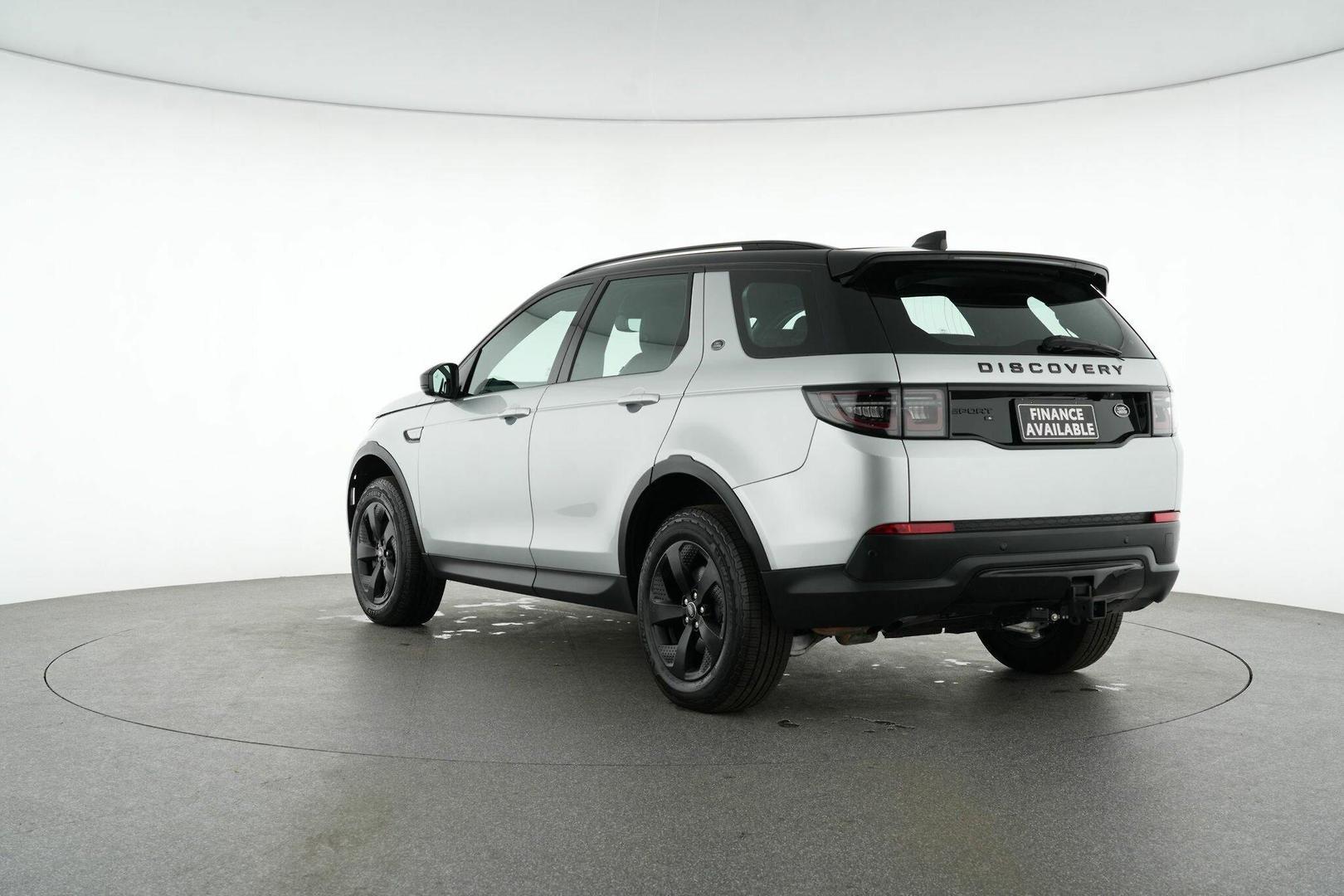 2020 Land Rover Discovery Sport D150 S in Silver