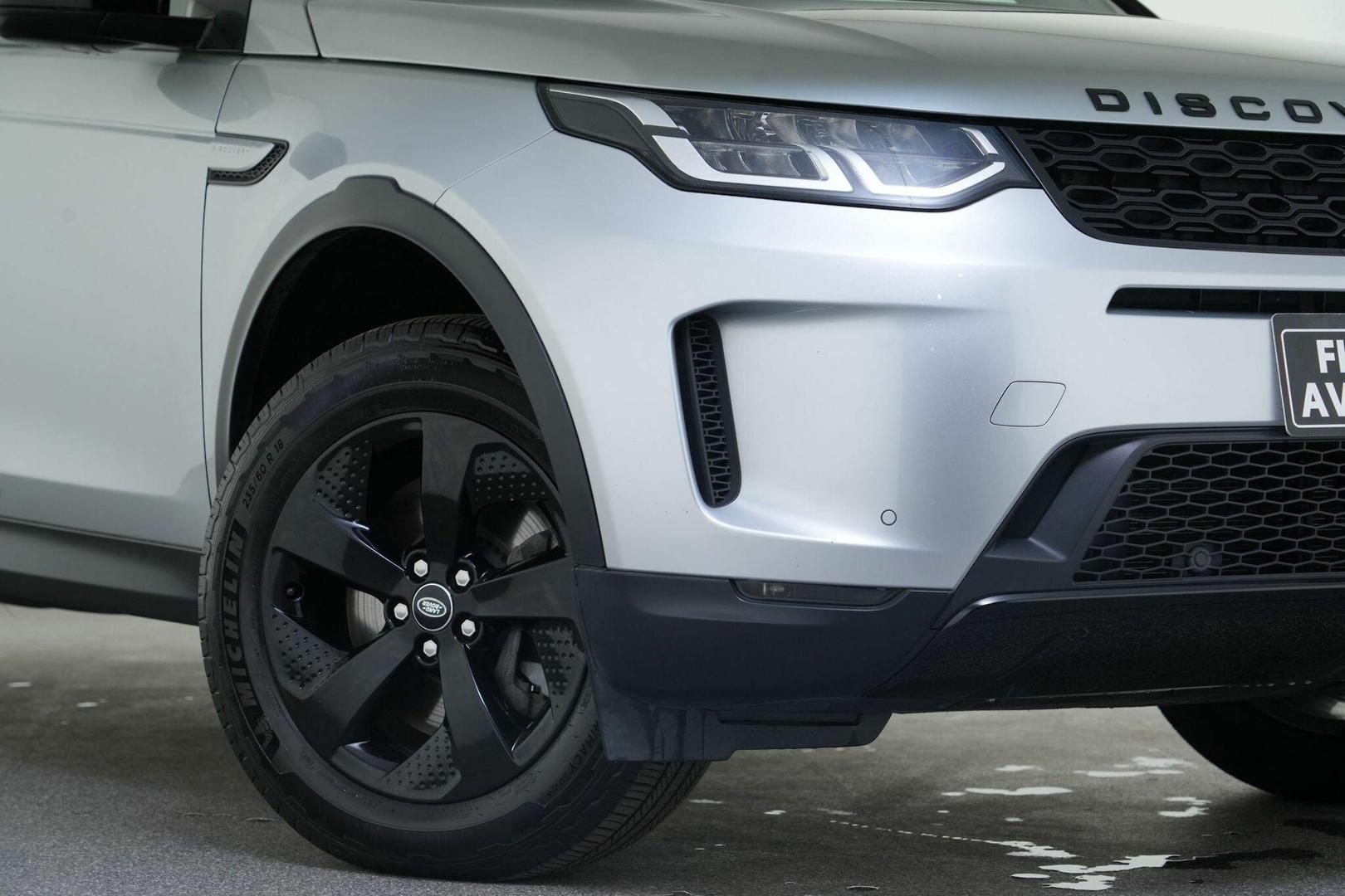 2020 Land Rover Discovery Sport D150 S in Silver