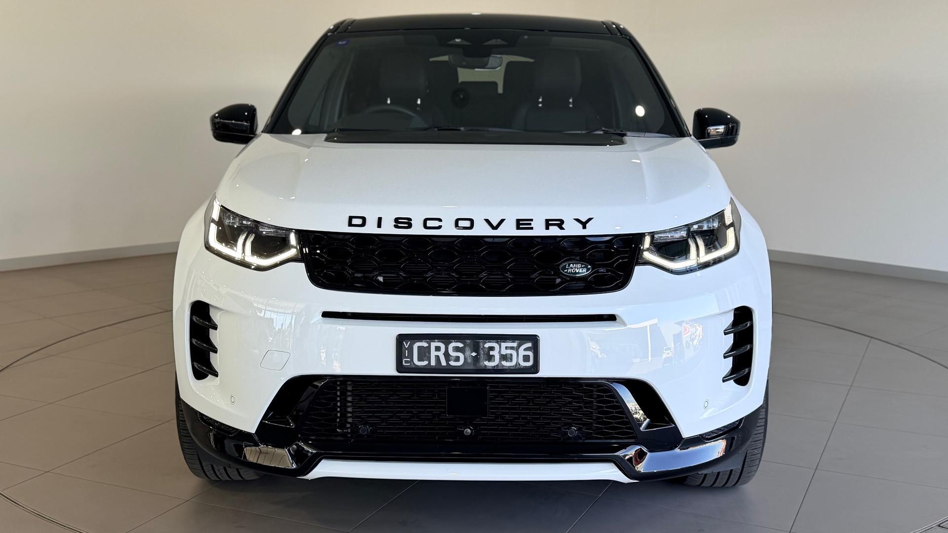 2024 Land Rover Discovery Sport P250 Dynamic SE in White