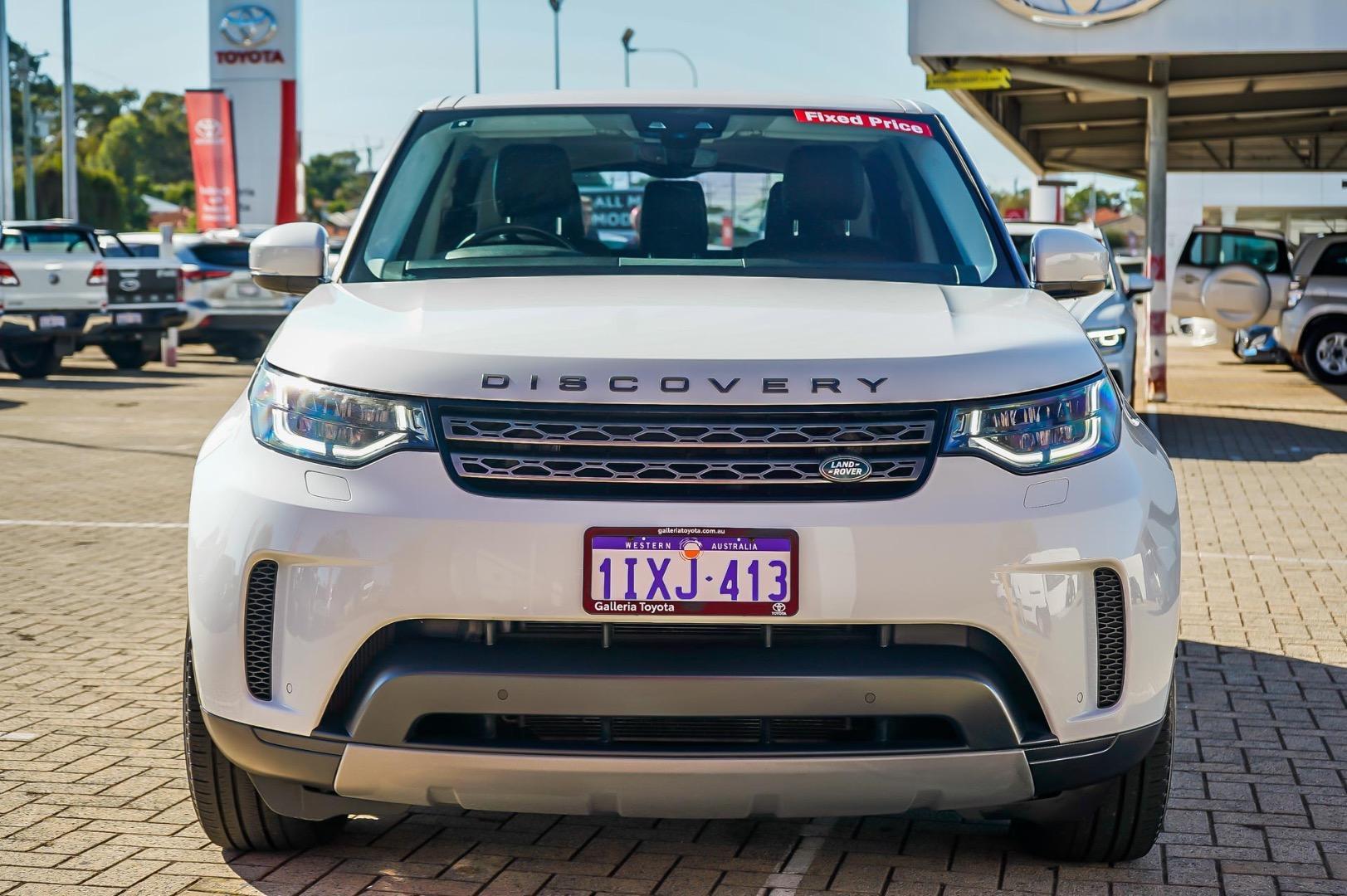 2020 Land Rover Discovery SD4 SE in White