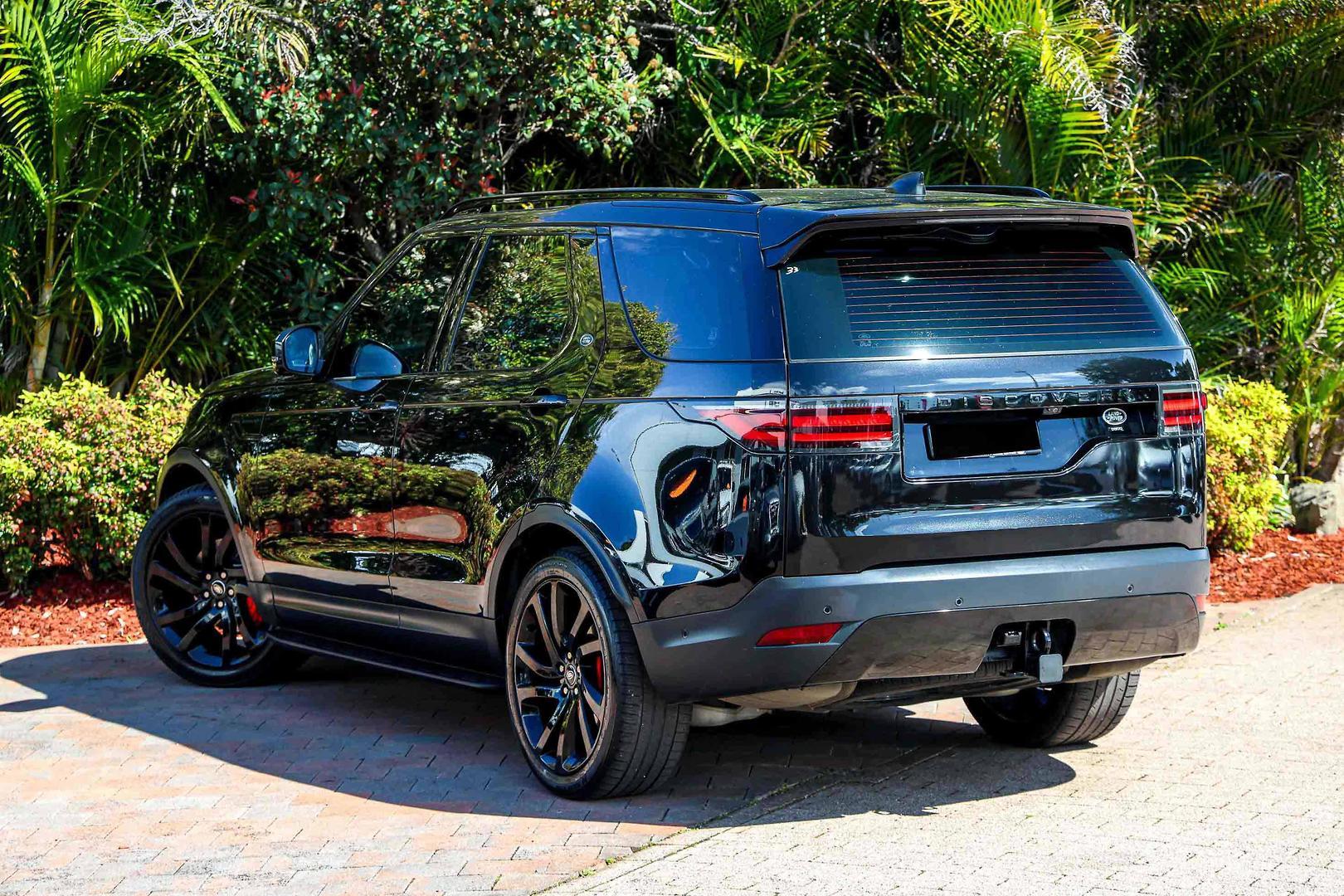 2021 Land Rover Discovery D300 HSE in Other