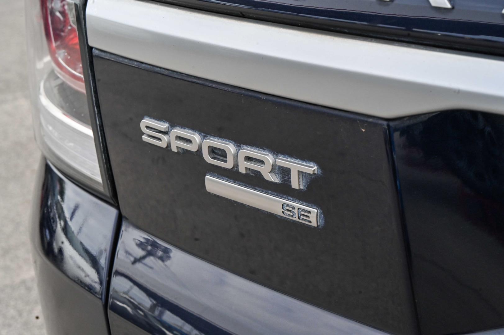 2014 Land Rover Range Rover Sport TDV6 SE in Blue