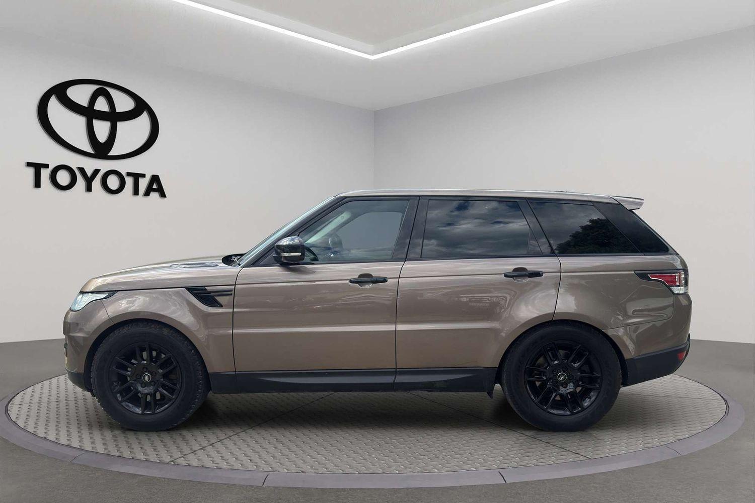 2016 Land Rover Range Rover Sport TDV6 SE in Grey