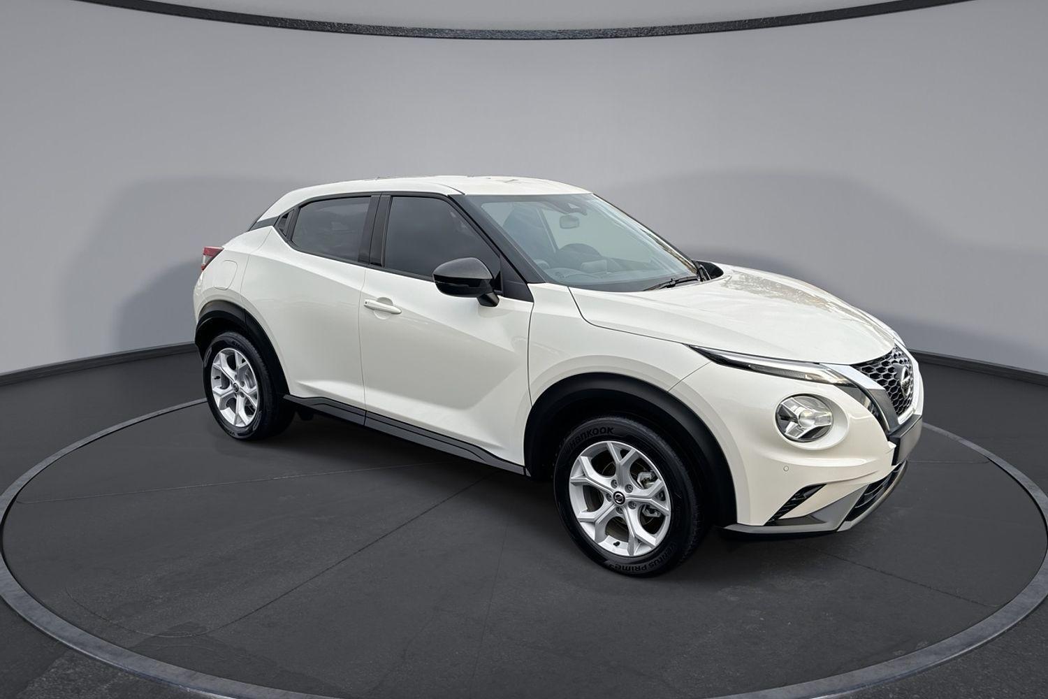 2021 Nissan JUKE ST+ in Pearl White