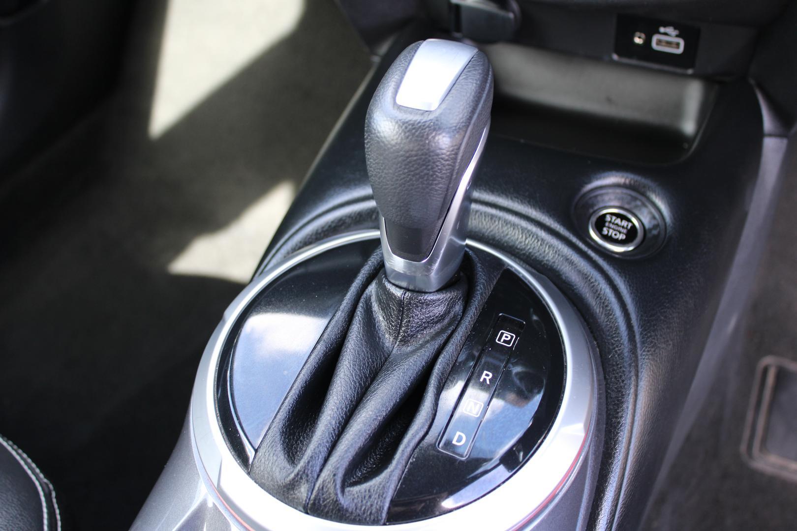 2023 Nissan JUKE ST-L in Other