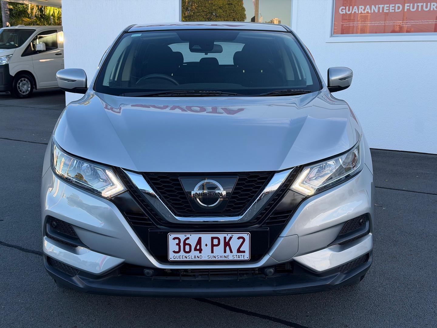 2018 Nissan QASHQAI ST in Silver