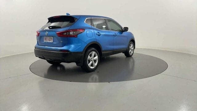 2018 Nissan QASHQAI ST in Blue