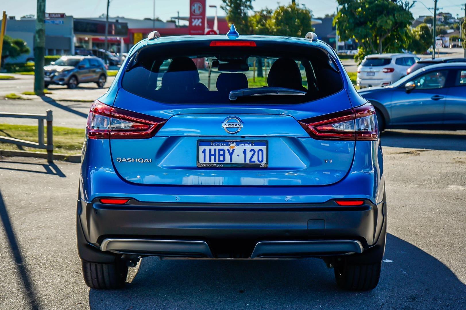 2020 Nissan QASHQAI Ti in Blue