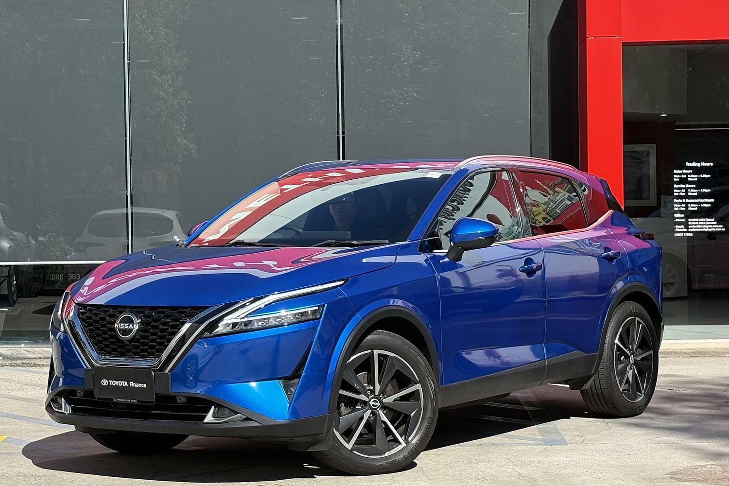 2022 Nissan QASHQAI ST-L in Blue