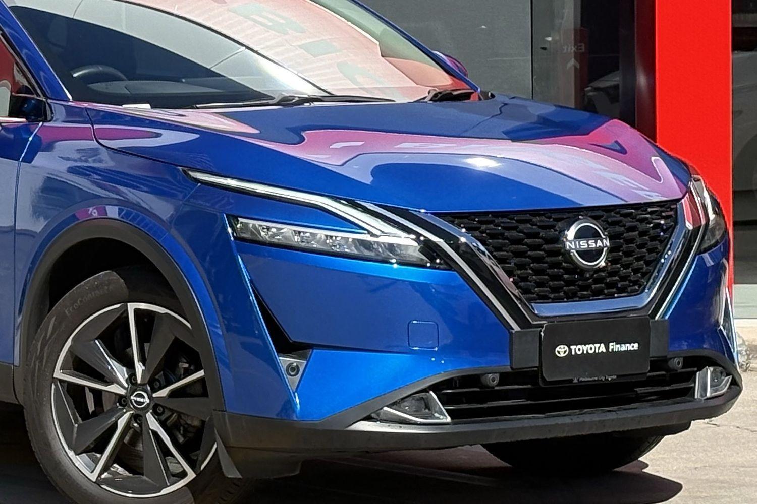 2022 Nissan QASHQAI ST-L in Blue
