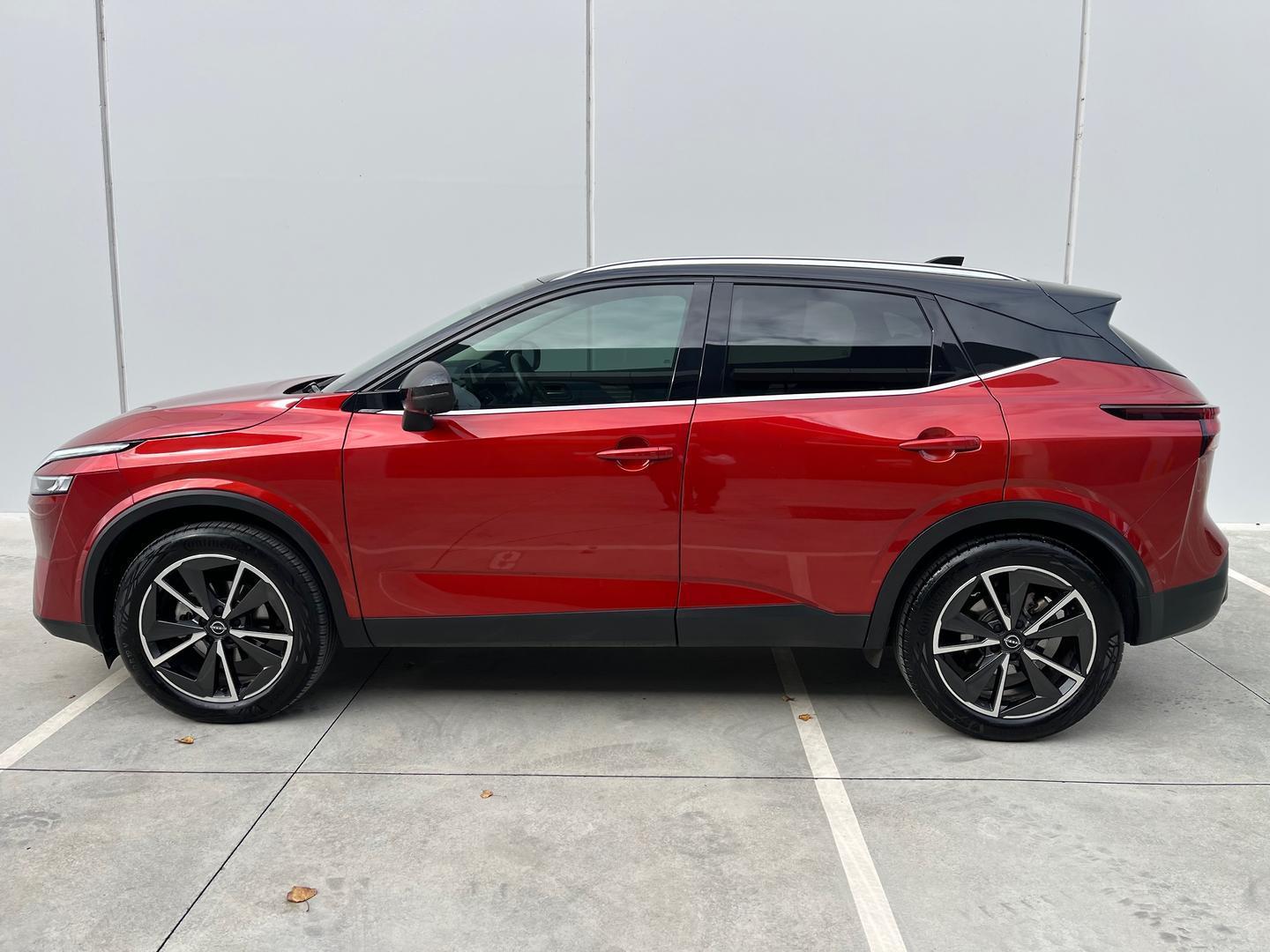 2024 Nissan QASHQAI ST-L in Orange