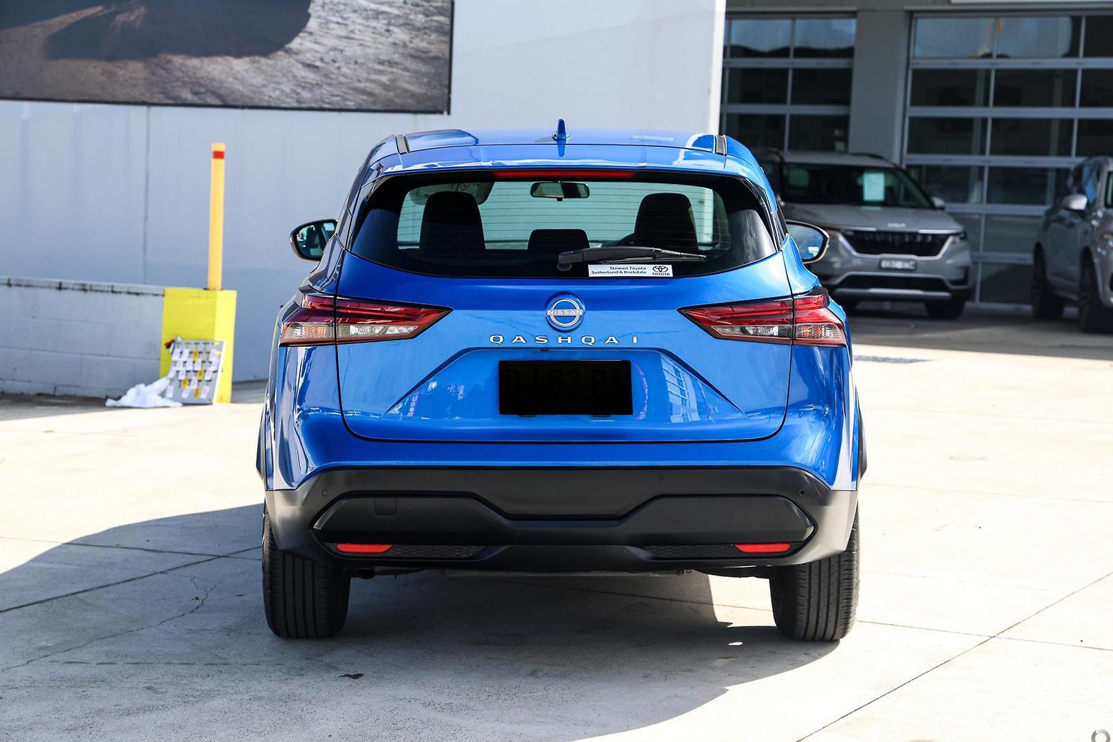 2024 Nissan QASHQAI ST in Blue