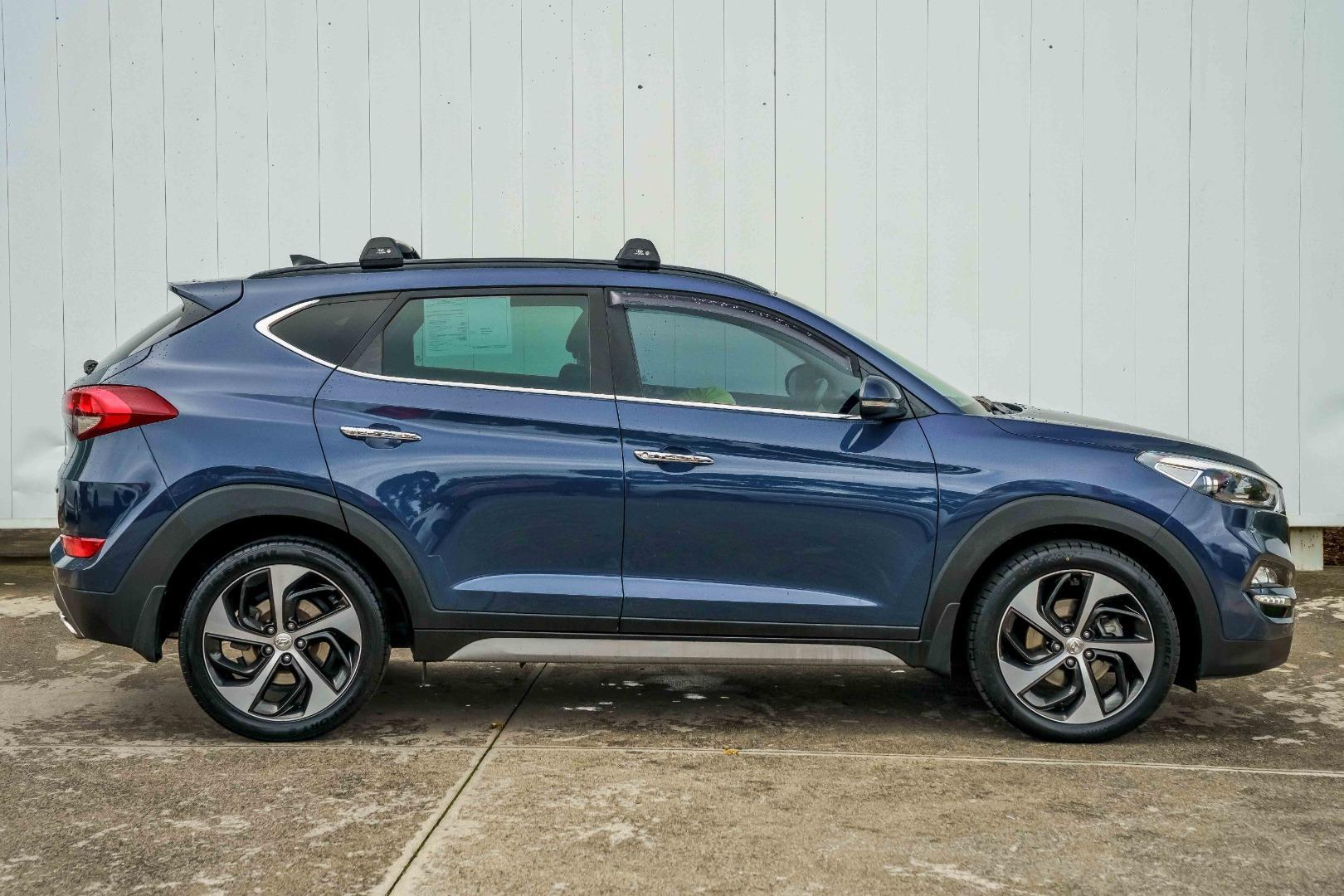 2017 Hyundai Tucson Highlander in Stargazing Blue