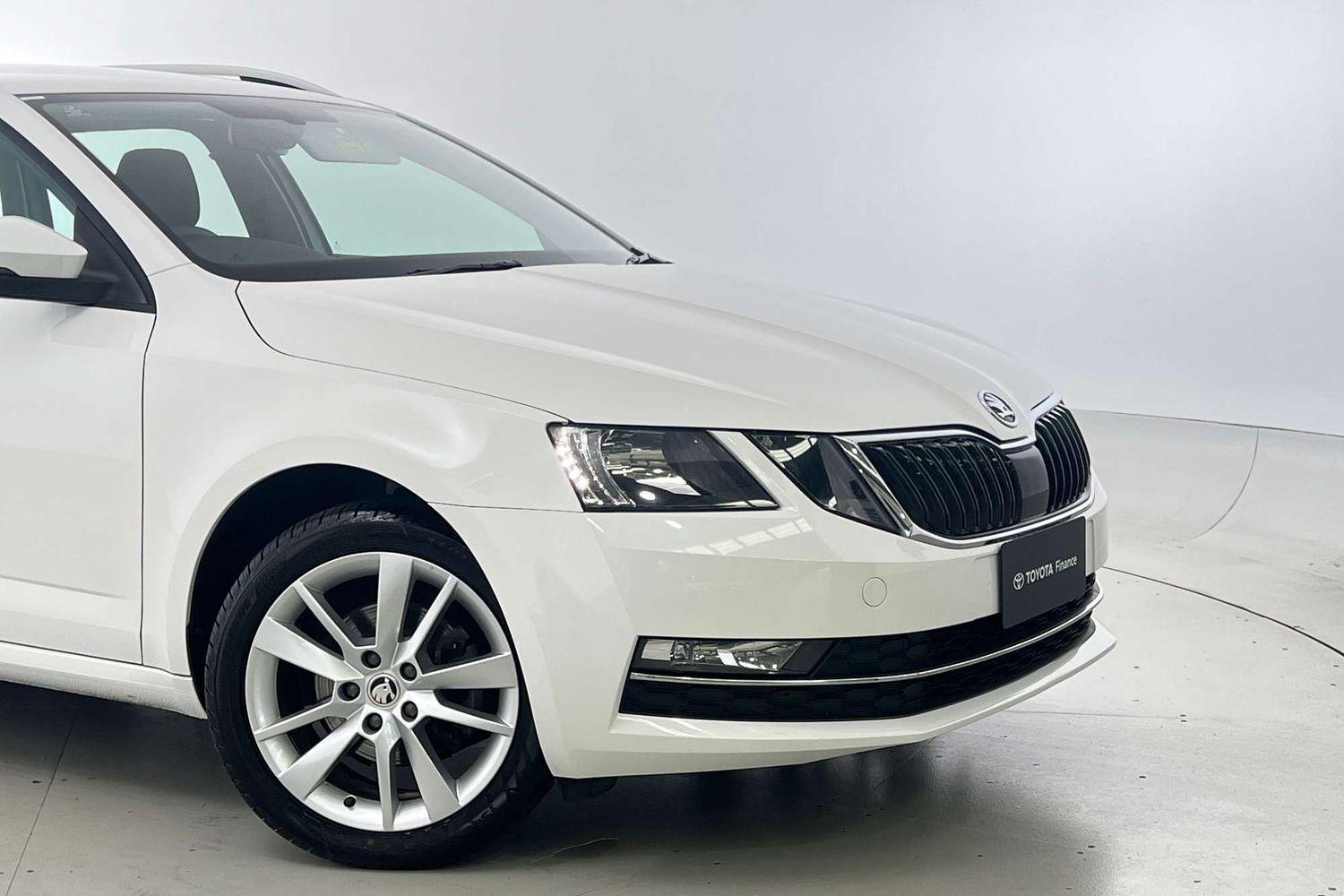 2020 SKODA Octavia 110TSI in White
