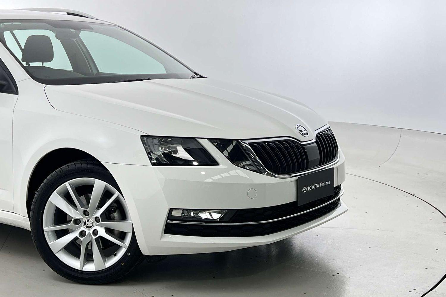 2020 SKODA Octavia 110TSI in White