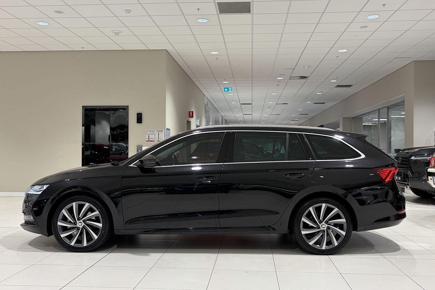 2022 SKODA Octavia 110TSI Style in Black
