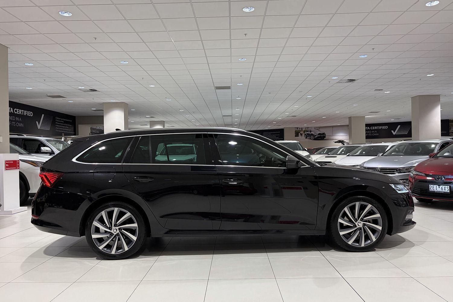 2022 SKODA Octavia 110TSI Style in Black