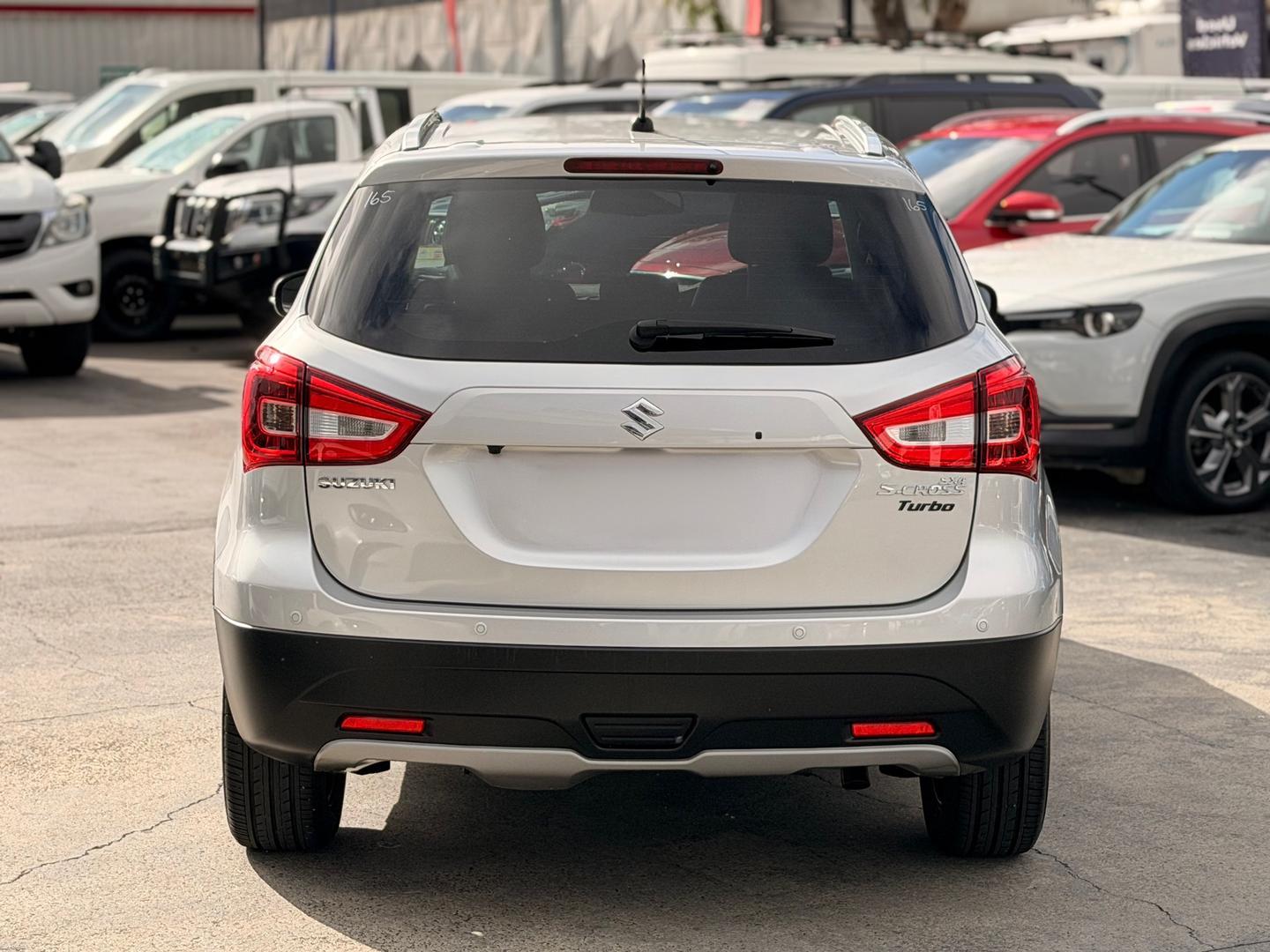 2021 Suzuki S-Cross Turbo Prestige in Silver