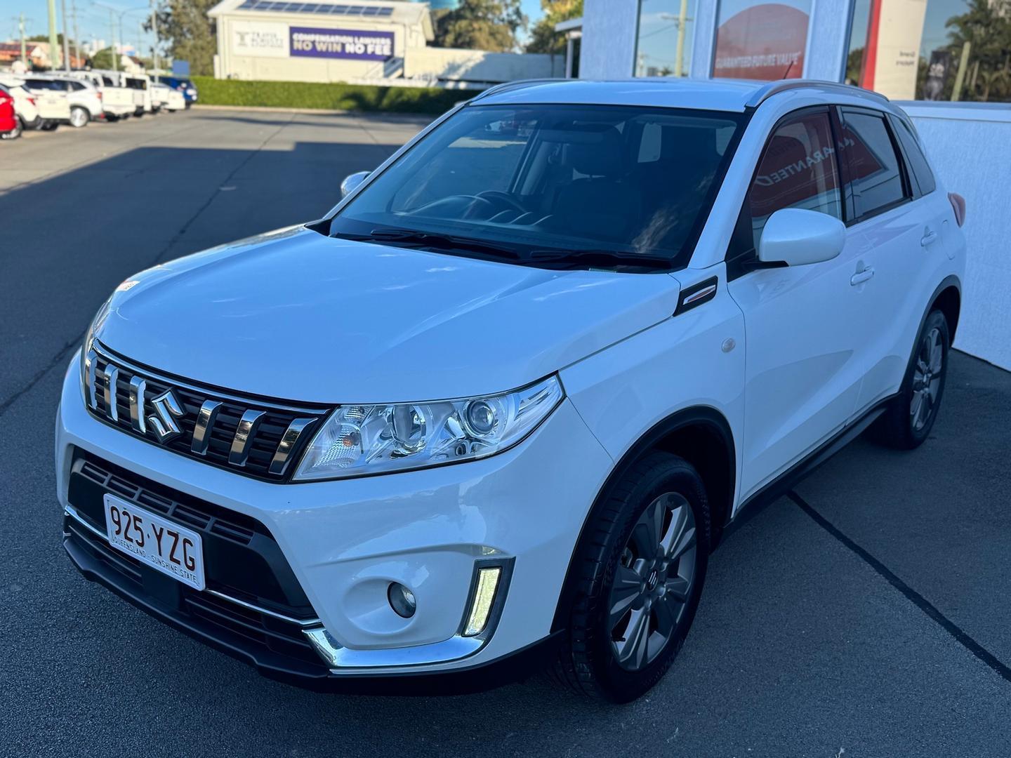 2019 Suzuki Vitara Base in White