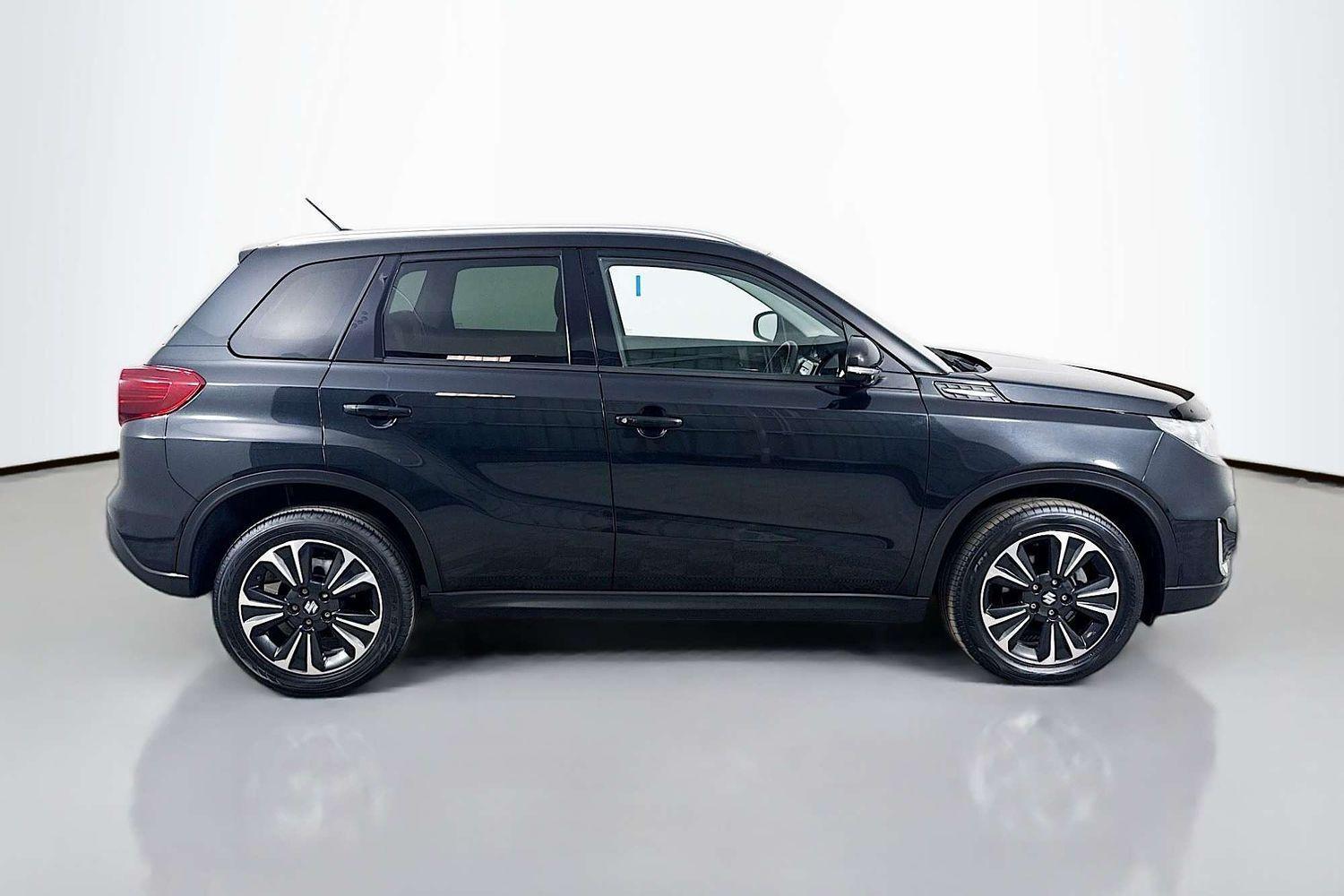 2019 Suzuki Vitara Turbo in Black