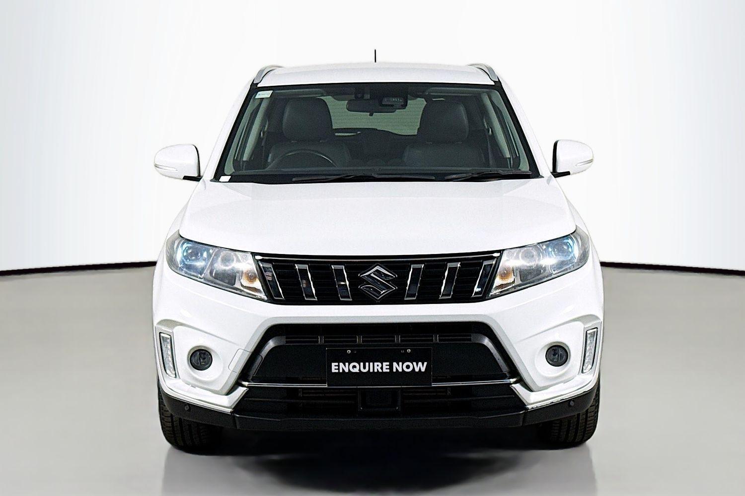 2022 Suzuki Vitara Turbo in White