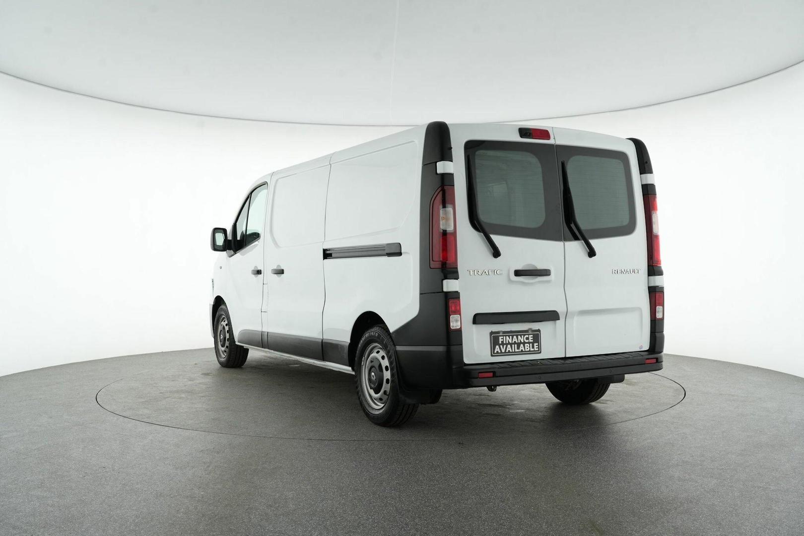 2019 Renault Trafic Premium 125kW in White