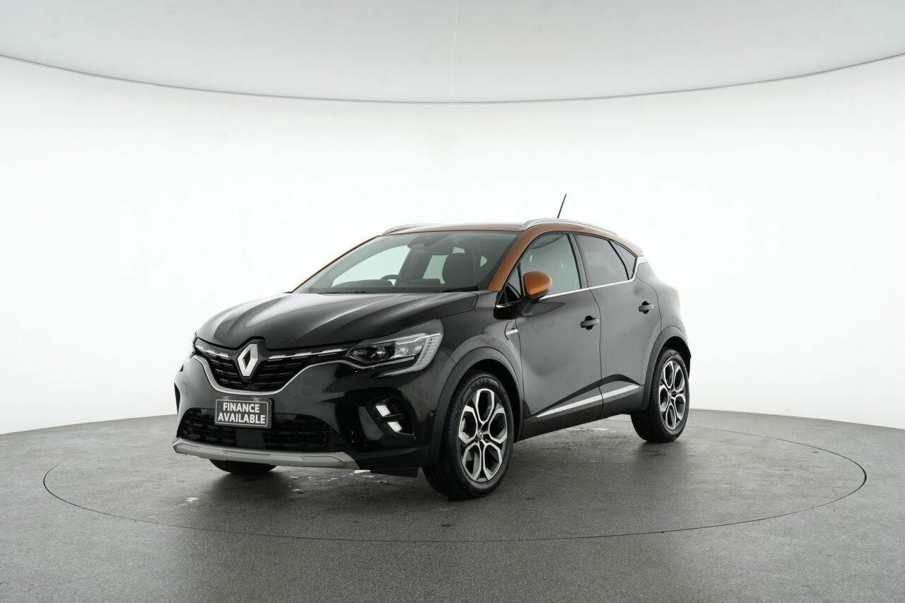2021 Renault Captur Intens in Black