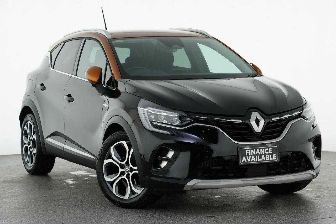 2021 Renault Captur Intens in Black