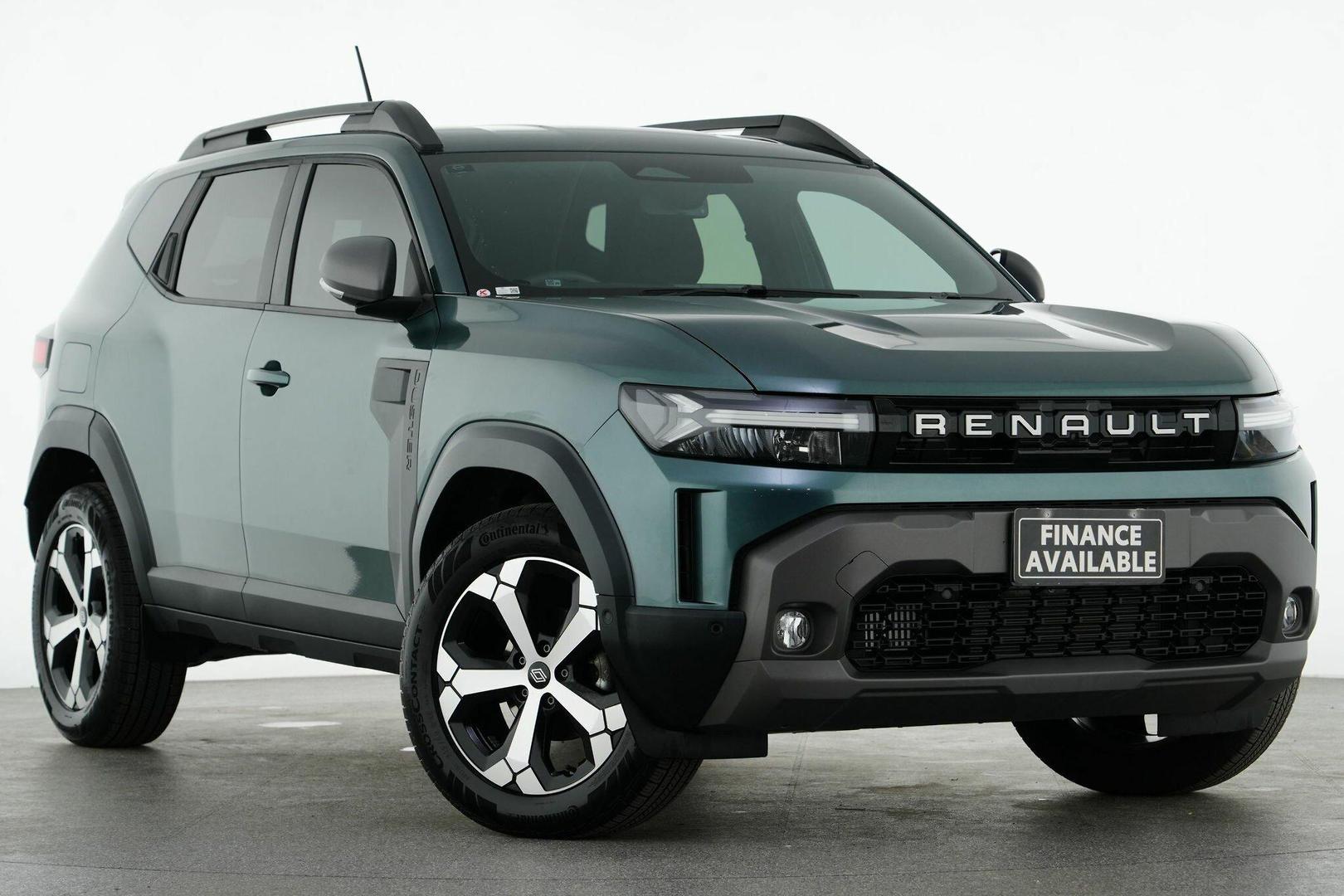 2025 Renault Duster Techno in Green