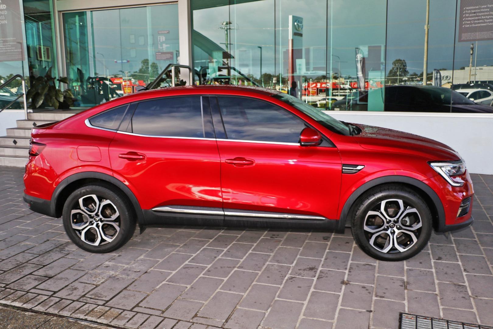 2021 Renault Arkana Zen in Red
