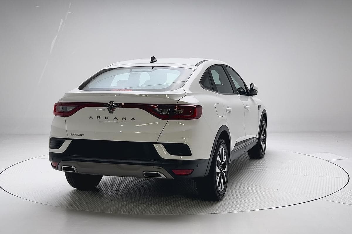 2022 Renault Arkana Zen in Other