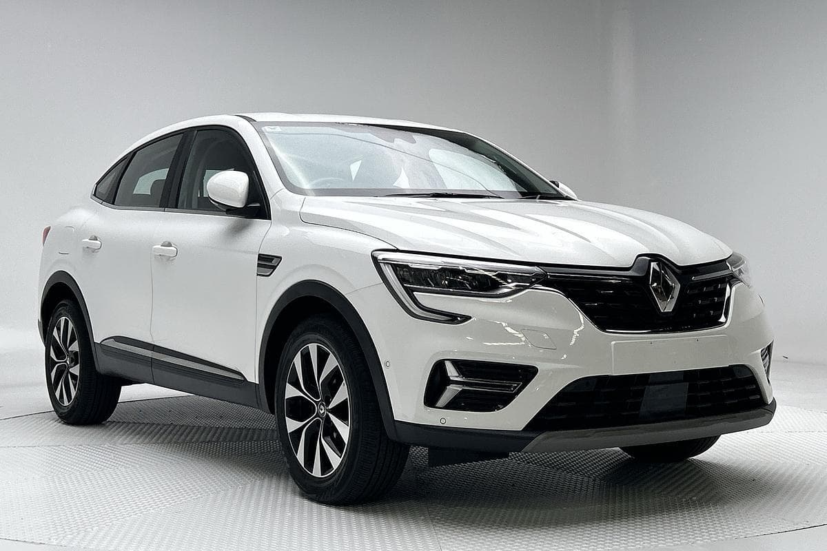 2022 Renault Arkana Zen in Other