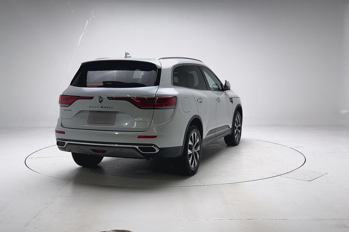 2022 Renault Koleos Zen in Other