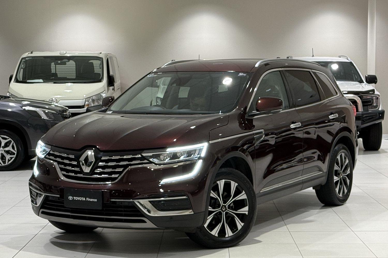 2023 Renault Koleos Life in Red