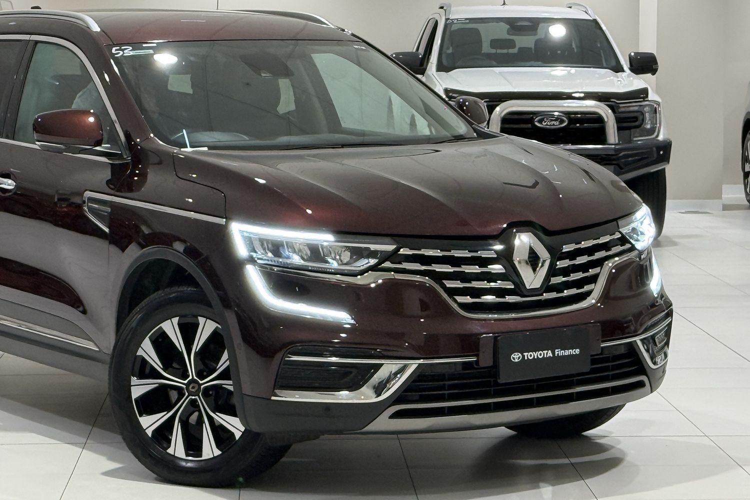 2023 Renault Koleos Life in Red
