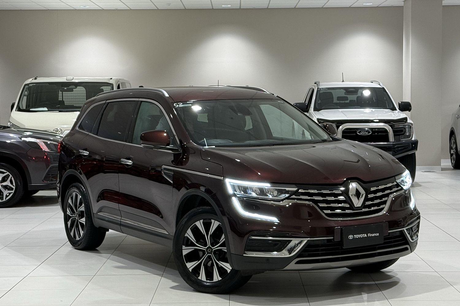 2023 Renault Koleos Life in Red