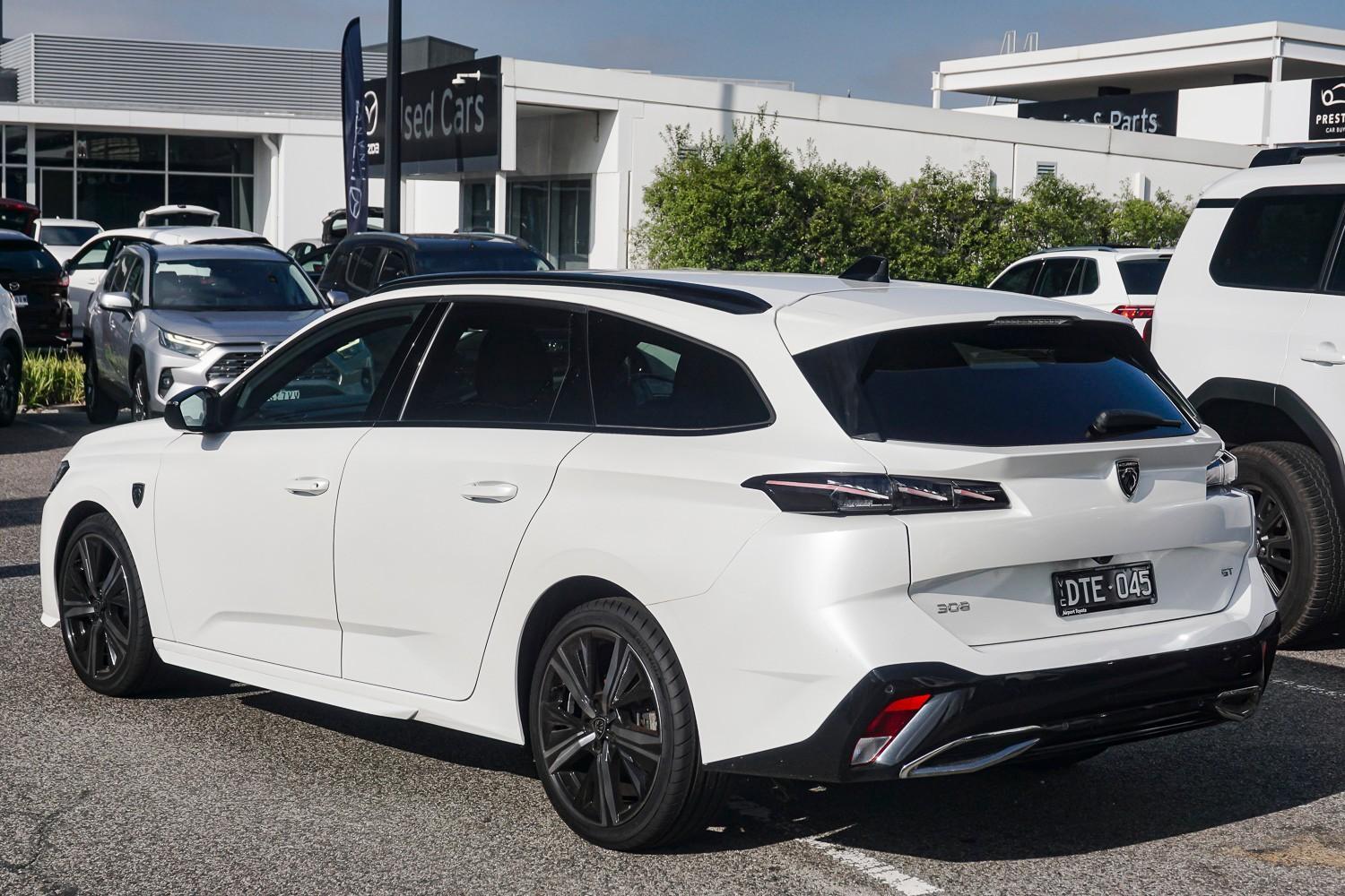 2022 Peugeot 308 GT Premium in White