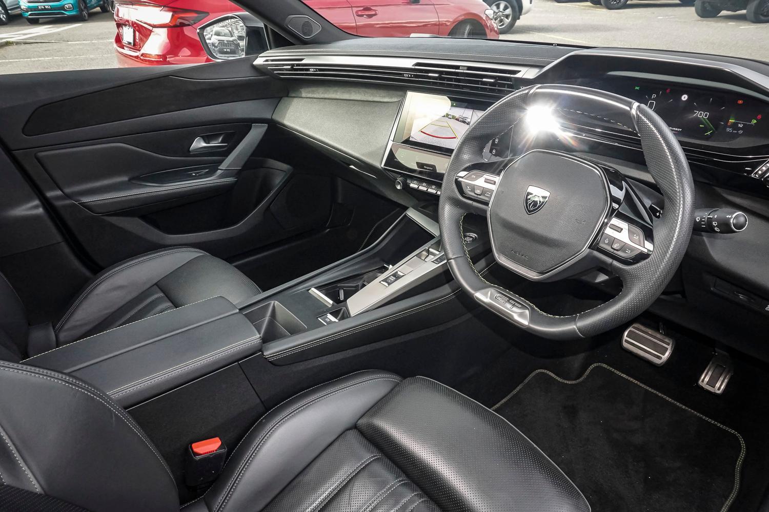 2022 Peugeot 308 GT Premium in White