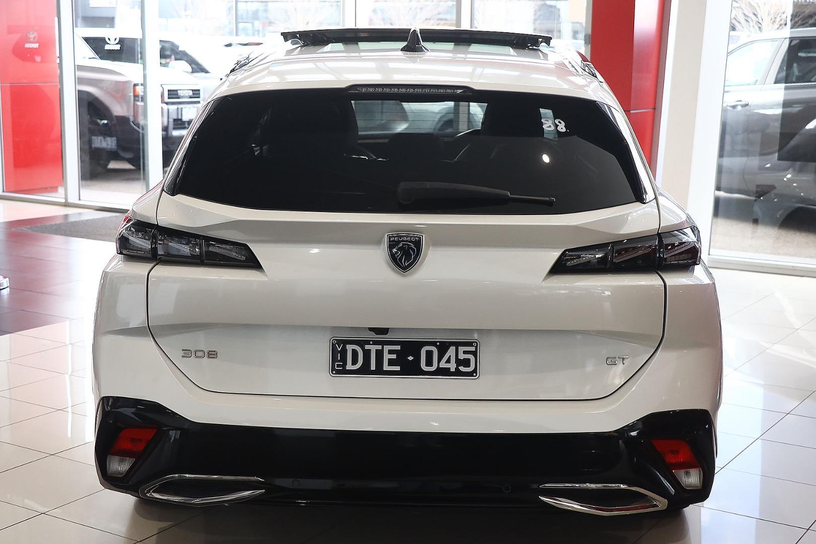 2022 Peugeot 308 GT Premium in White