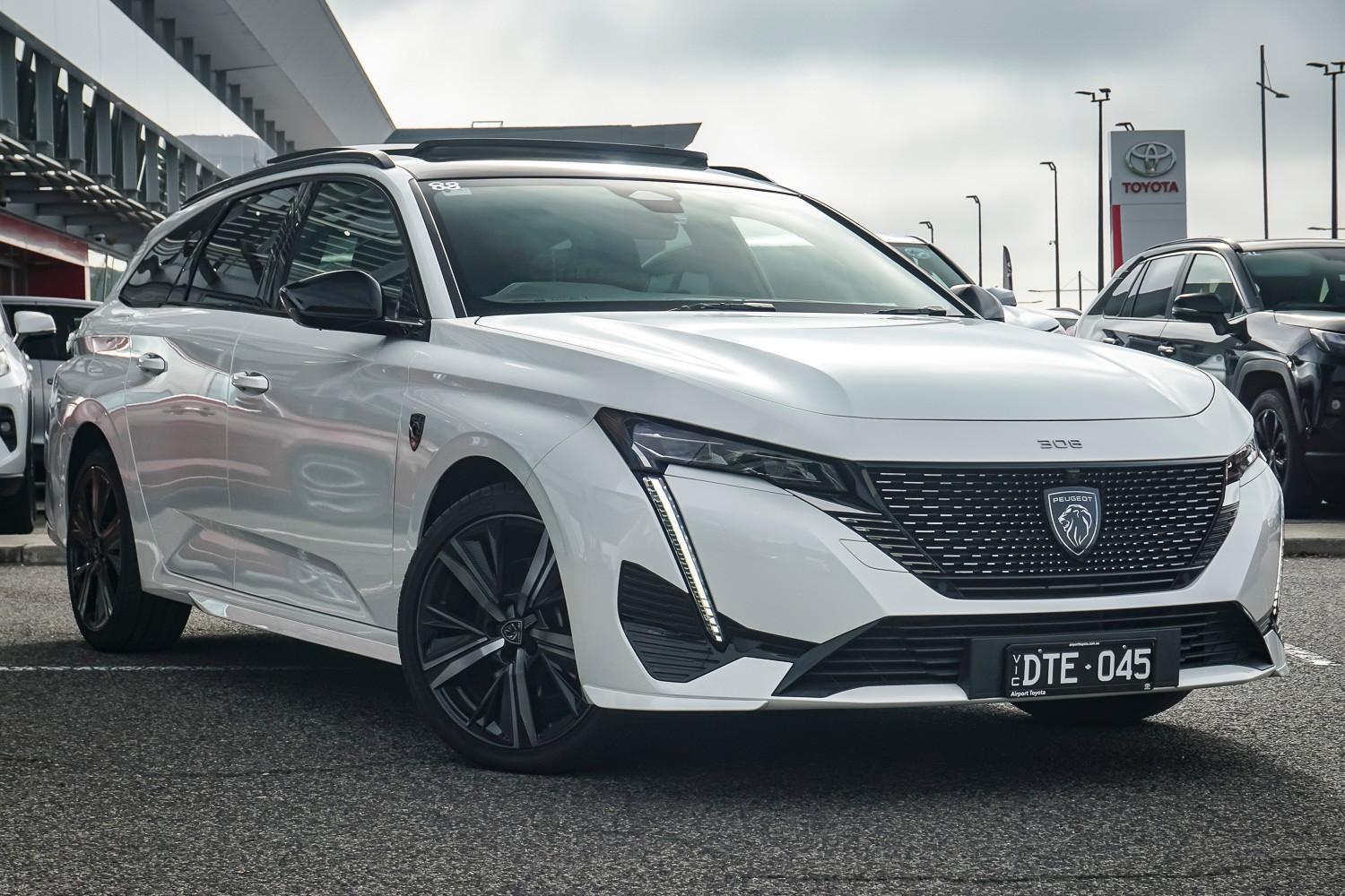 2022 Peugeot 308 GT Premium in White